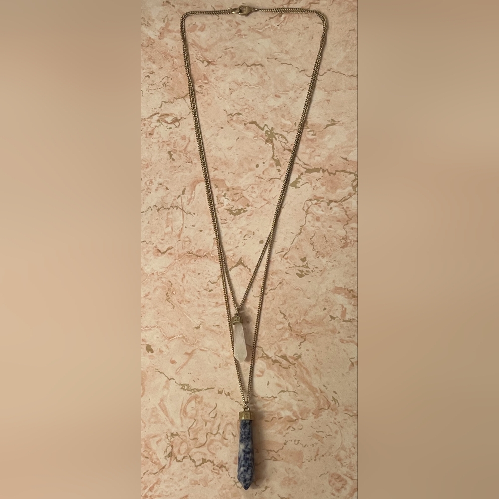 Elegant White and Blue Pendant Necklace